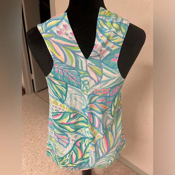 Lilly Pulitzer tank top - Picture 6 of 10
